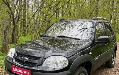Chevrolet Niva I рестайлинг, 2013 год, 655 000 рублей, 1 фотография