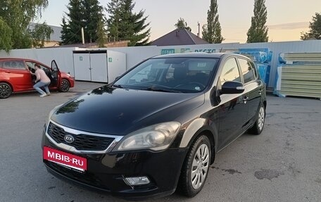 KIA cee'd I рестайлинг, 2010 год, 600 000 рублей, 2 фотография