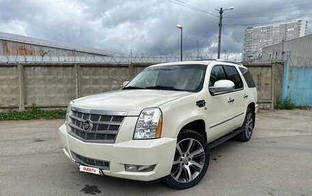 Cadillac Escalade III, 2012 год, 2 100 000 рублей, 11 фотография