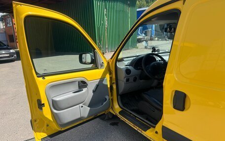 Renault Kangoo II рестайлинг, 2001 год, 450 000 рублей, 10 фотография