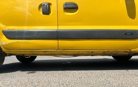 Renault Kangoo II рестайлинг, 2001 год, 450 000 рублей, 14 фотография