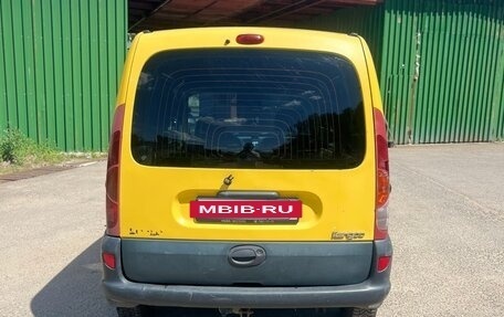 Renault Kangoo II рестайлинг, 2001 год, 450 000 рублей, 17 фотография