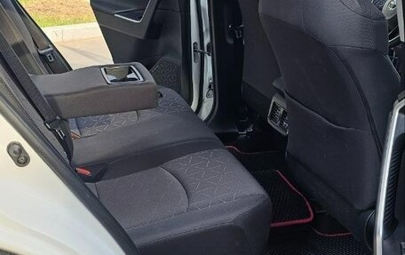 Toyota RAV4, 2021 год, 5 000 000 рублей, 6 фотография