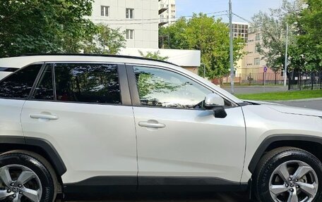 Toyota RAV4, 2021 год, 5 000 000 рублей, 3 фотография