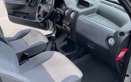 Citroen Berlingo II рестайлинг, 2002 год, 380 000 рублей, 12 фотография