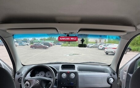 Citroen Berlingo II рестайлинг, 2002 год, 380 000 рублей, 14 фотография