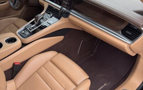 Porsche Panamera II рестайлинг, 2019 год, 7 300 000 рублей, 14 фотография