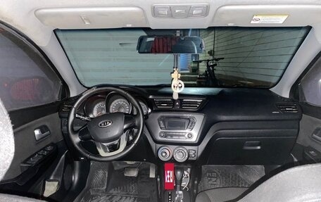 KIA Rio III рестайлинг, 2012 год, 800 000 рублей, 3 фотография