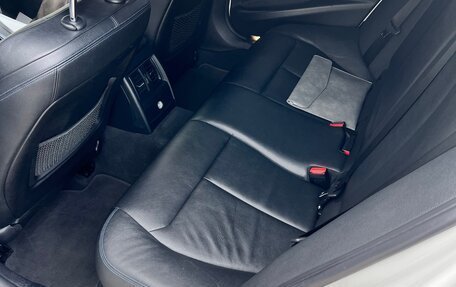 BMW 3 серия, 2018 год, 2 650 000 рублей, 7 фотография