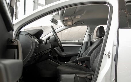 Skoda Octavia, 2018 год, 1 195 000 рублей, 7 фотография