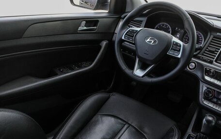 Hyundai Sonata VII, 2018 год, 1 555 000 рублей, 9 фотография