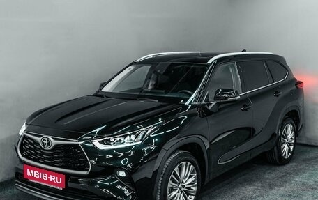 Toyota Highlander, 2024 год, 6 580 000 рублей, 2 фотография