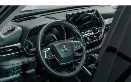 Toyota Highlander, 2024 год, 6 580 000 рублей, 20 фотография