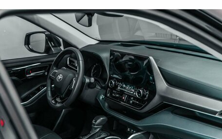 Toyota Highlander, 2024 год, 6 580 000 рублей, 15 фотография
