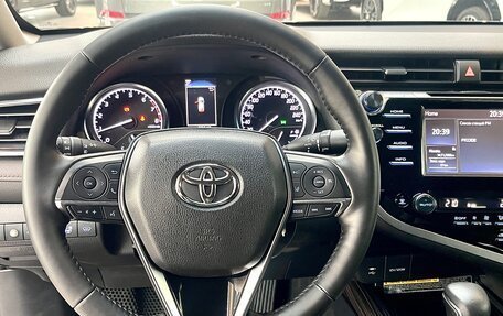 Toyota Camry, 2018 год, 2 700 000 рублей, 22 фотография
