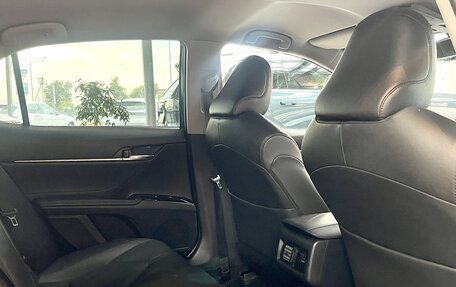 Toyota Camry, 2018 год, 2 700 000 рублей, 26 фотография