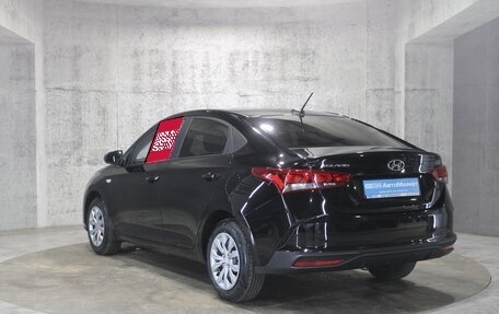 Hyundai Solaris II рестайлинг, 2021 год, 1 400 000 рублей, 12 фотография