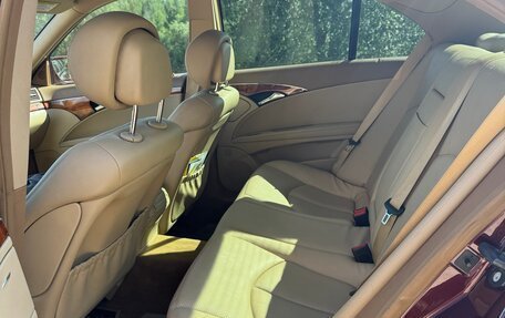Mercedes-Benz E-Класс, 2006 год, 1 620 000 рублей, 10 фотография