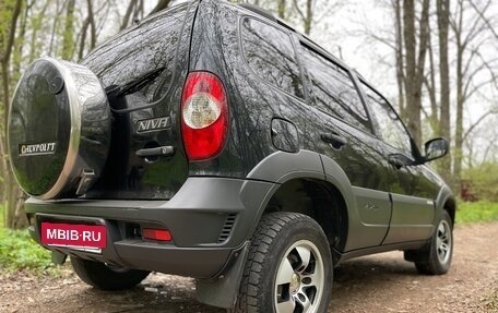 Chevrolet Niva I рестайлинг, 2013 год, 655 000 рублей, 7 фотография