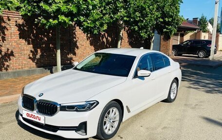 BMW 5 серия, 2020 год, 3 850 000 рублей, 10 фотография