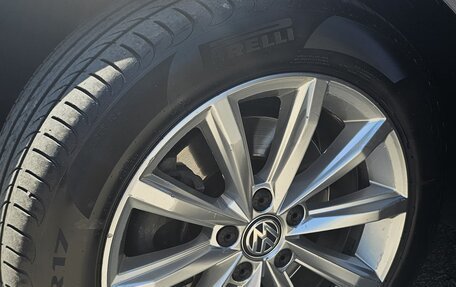 Volkswagen Passat B8 рестайлинг, 2017 год, 1 950 000 рублей, 7 фотография