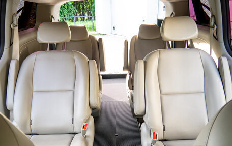KIA Carnival III, 2018 год, 2 650 000 рублей, 11 фотография
