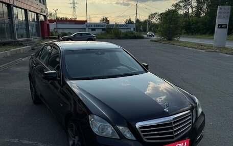 Mercedes-Benz E-Класс, 2010 год, 1 390 000 рублей, 4 фотография