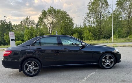 Mercedes-Benz E-Класс, 2010 год, 1 390 000 рублей, 13 фотография