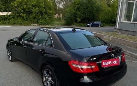 Mercedes-Benz E-Класс, 2010 год, 1 390 000 рублей, 10 фотография
