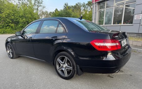 Mercedes-Benz E-Класс, 2010 год, 1 390 000 рублей, 24 фотография