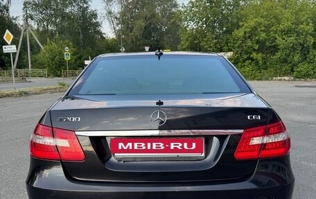Mercedes-Benz E-Класс, 2010 год, 1 390 000 рублей, 22 фотография