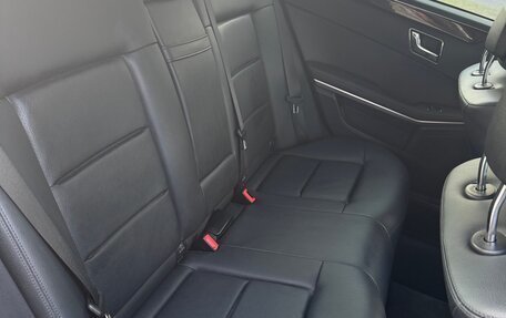 Mercedes-Benz E-Класс, 2010 год, 1 390 000 рублей, 33 фотография