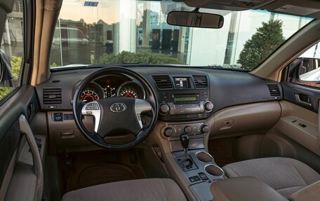 Toyota Highlander III, 2008 год, 1 395 000 рублей, 9 фотография