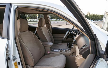 Toyota Highlander III, 2008 год, 1 395 000 рублей, 18 фотография