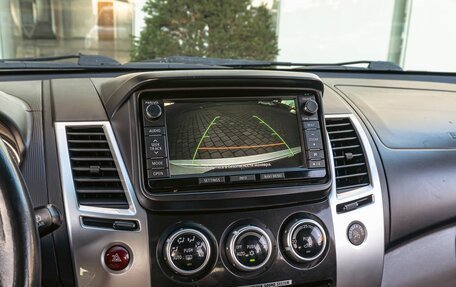 Mitsubishi Pajero Sport II рестайлинг, 2013 год, 1 495 000 рублей, 15 фотография