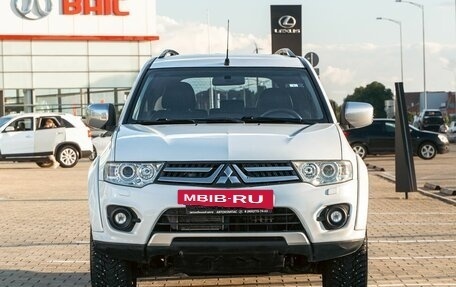 Mitsubishi Pajero Sport II рестайлинг, 2013 год, 1 495 000 рублей, 2 фотография