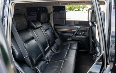 Mitsubishi Pajero IV, 2007 год, 1 195 000 рублей, 25 фотография
