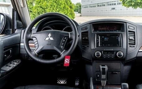 Mitsubishi Pajero IV, 2007 год, 1 195 000 рублей, 22 фотография