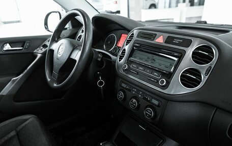 Volkswagen Tiguan I, 2009 год, 895 000 рублей, 9 фотография