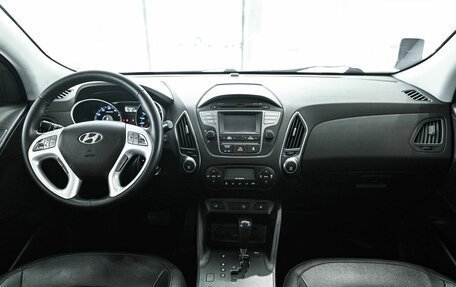 Hyundai ix35 I рестайлинг, 2014 год, 1 595 000 рублей, 13 фотография