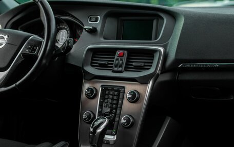 Volvo V40 Cross Country I, 2013 год, 1 155 000 рублей, 16 фотография