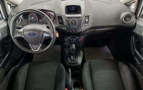 Ford Fiesta, 2015 год, 849 000 рублей, 9 фотография