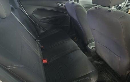 Ford Fiesta, 2015 год, 849 000 рублей, 18 фотография