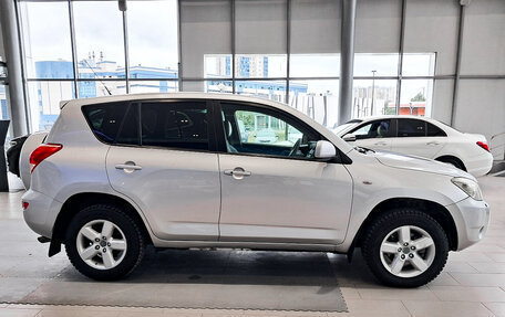 Toyota RAV4, 2006 год, 1 050 000 рублей, 4 фотография
