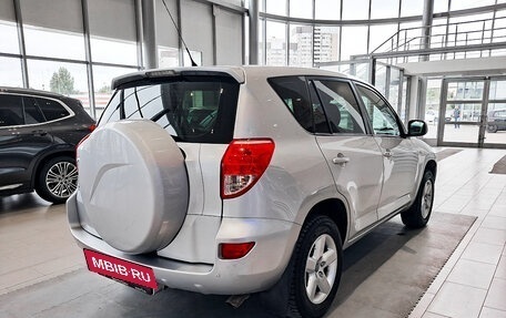 Toyota RAV4, 2006 год, 1 050 000 рублей, 5 фотография