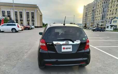 Honda Fit III, 2012 год, 950 000 рублей, 4 фотография