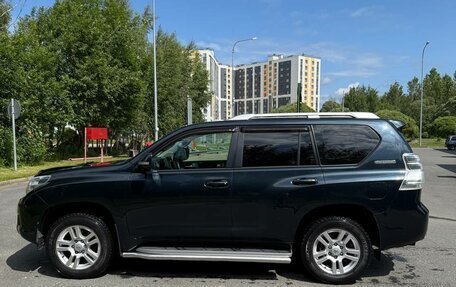 Toyota Land Cruiser Prado 150 рестайлинг 2, 2011 год, 2 590 000 рублей, 2 фотография