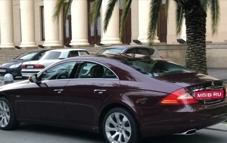 Mercedes-Benz CLS, 2010 год, 1 900 000 рублей, 3 фотография