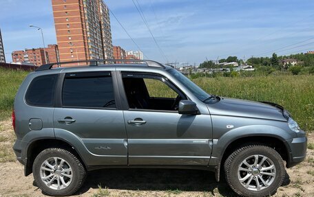 Chevrolet Niva I рестайлинг, 2015 год, 750 000 рублей, 4 фотография