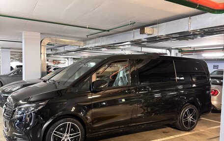 Mercedes-Benz V-Класс, 2025 год, 13 990 000 рублей, 3 фотография